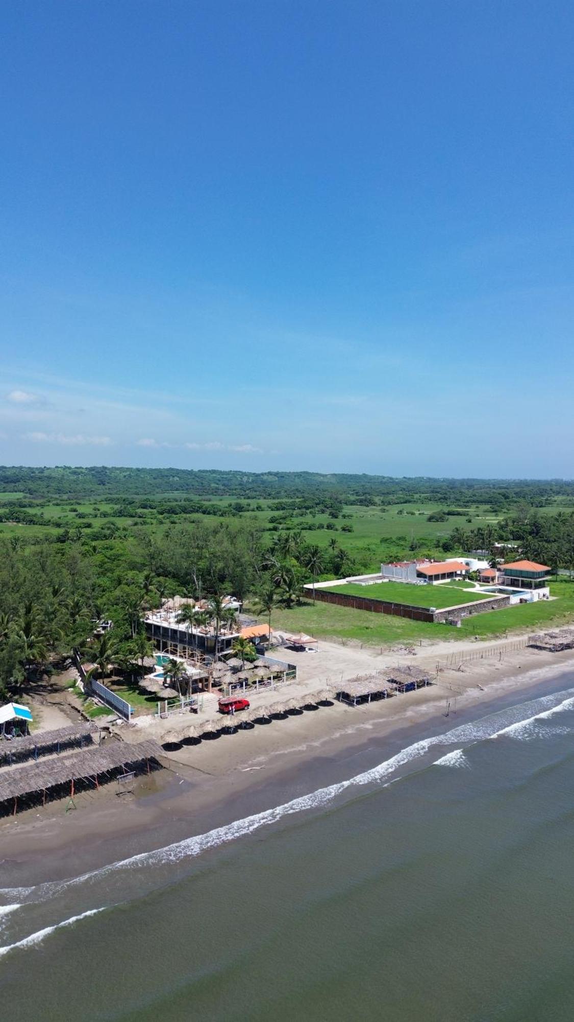 Hotel - Club De Playa Bambu Beach El Zapote  Bagian luar foto